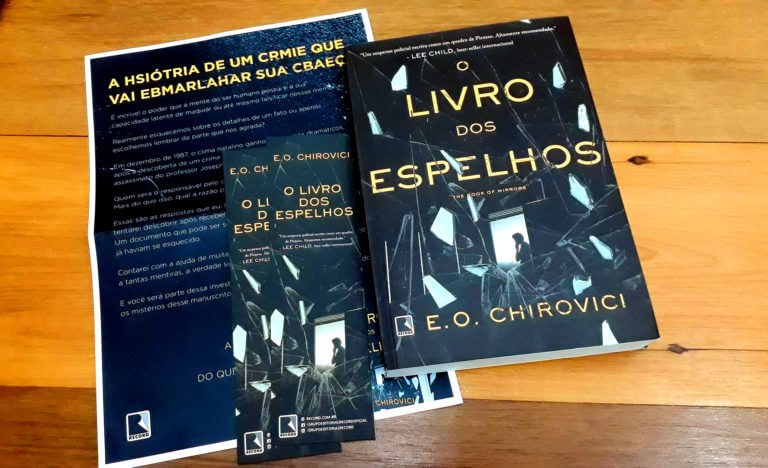 o livro dos espelhos