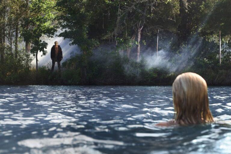 Que tal acampar em Crystal Lake na sexta-feira 13?