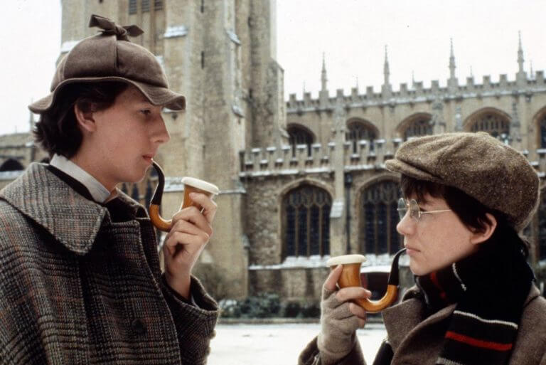 5 curiosidades sobre O Enigma da Pirâmide, filme com o jovem Sherlock Holmes