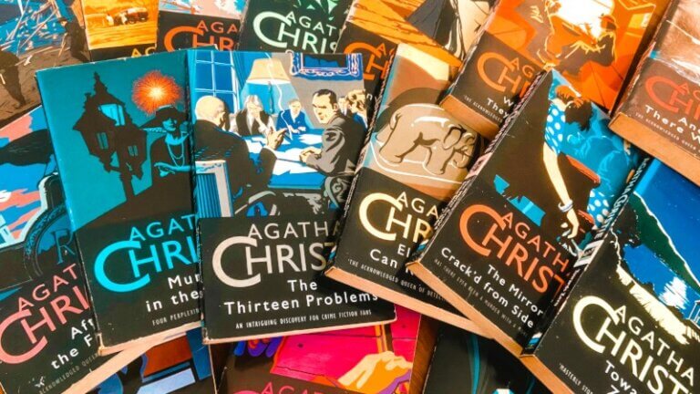 Livros de Agatha Christie são editados para excluir termos ofensivos