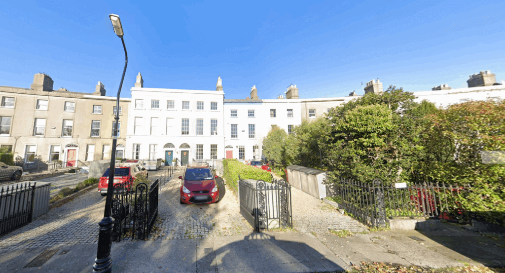 Captura-de-tela-2025-07-30-123540-1024x553 Dublin tem um Airbnb inusitado: a casa onde nasceu Bram Stoker